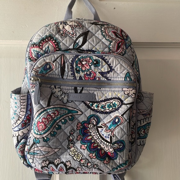 Vera Bradley backpack - Picture 1 of 9